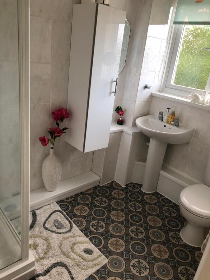 Apps B&B Poole Luaran gambar